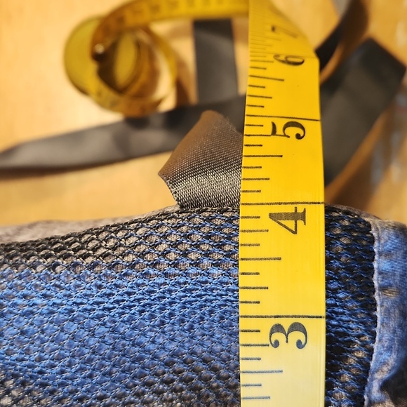 Like new Adidas backpack gray - Picture 4 of 7